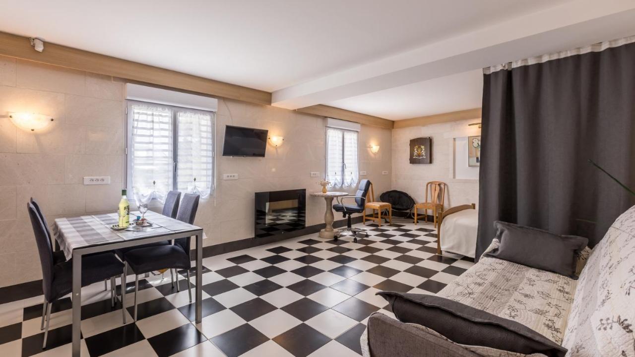 Apartments Katarina Трогир Экстерьер фото