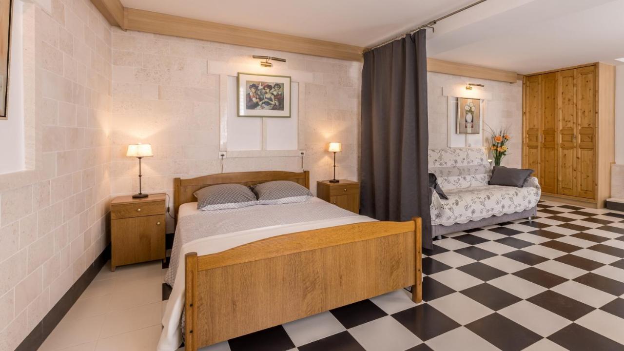Apartments Katarina Трогир Экстерьер фото