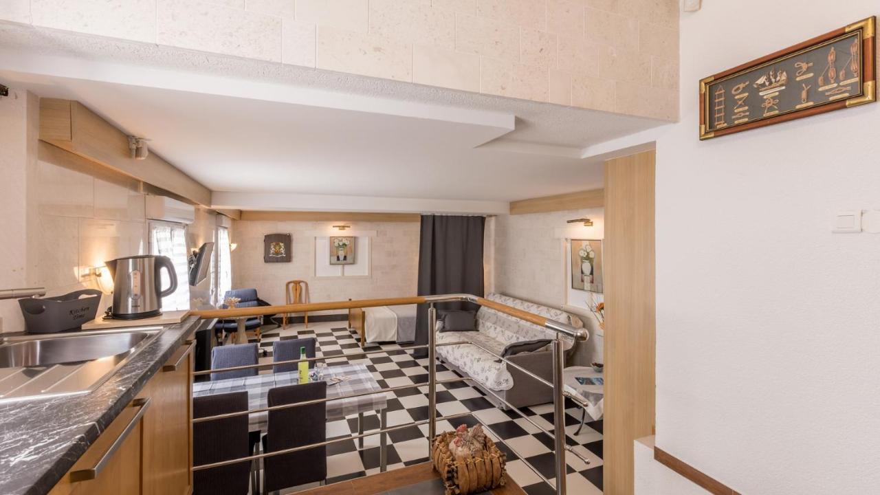 Apartments Katarina Трогир Экстерьер фото