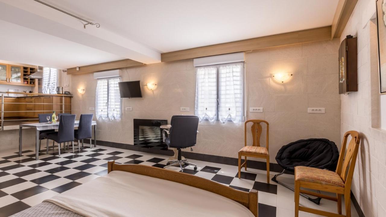 Apartments Katarina Трогир Экстерьер фото