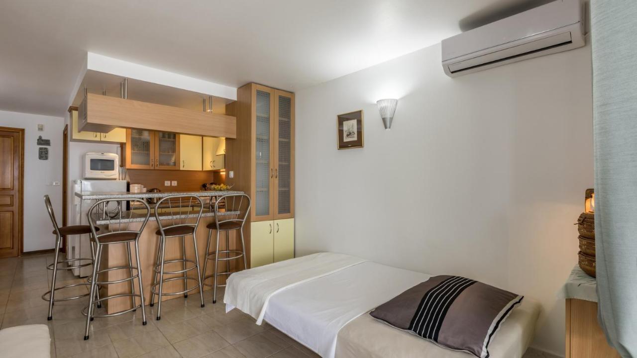 Apartments Katarina Трогир Экстерьер фото