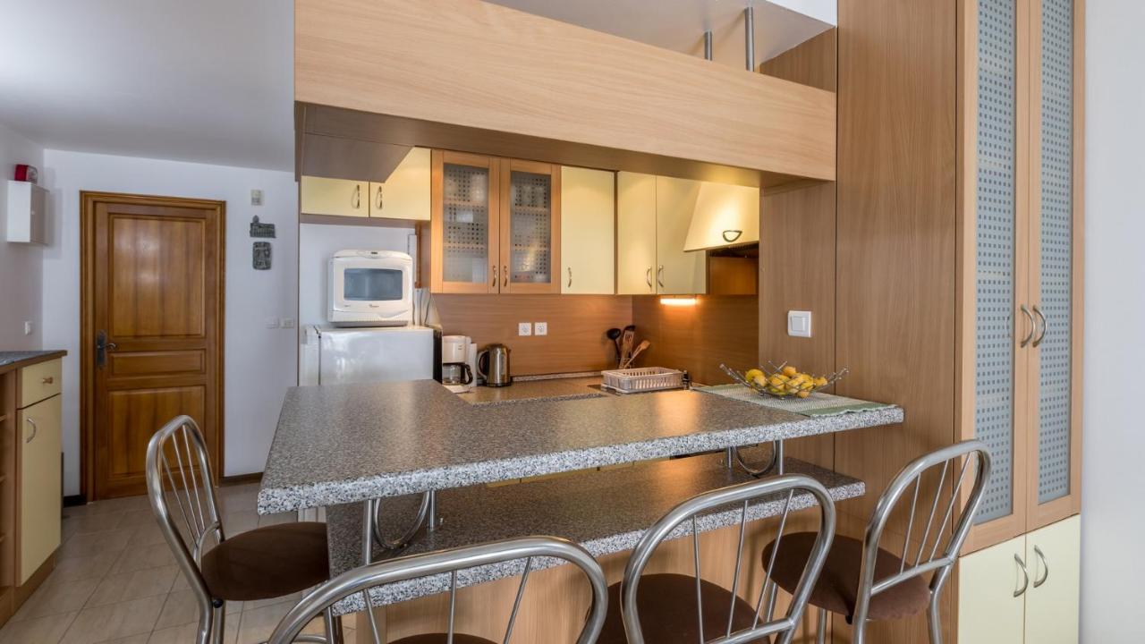 Apartments Katarina Трогир Экстерьер фото